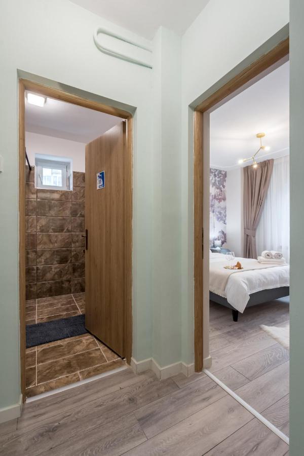Felicity Apartment By The Park Bucureşti Eksteriør bilde